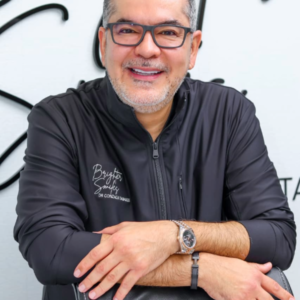 Dr Gonzaga Tabares